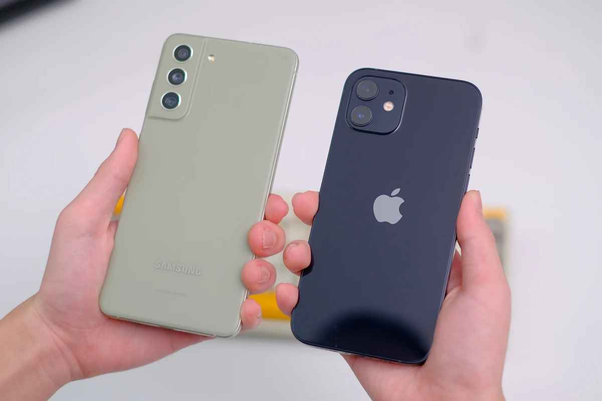 So sánh Samsung Galaxy S21 FE và iPhone 12