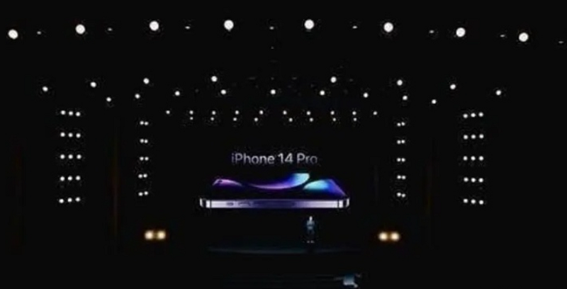 Giá cao, iPhone 14 Pro vẫn hút khách
