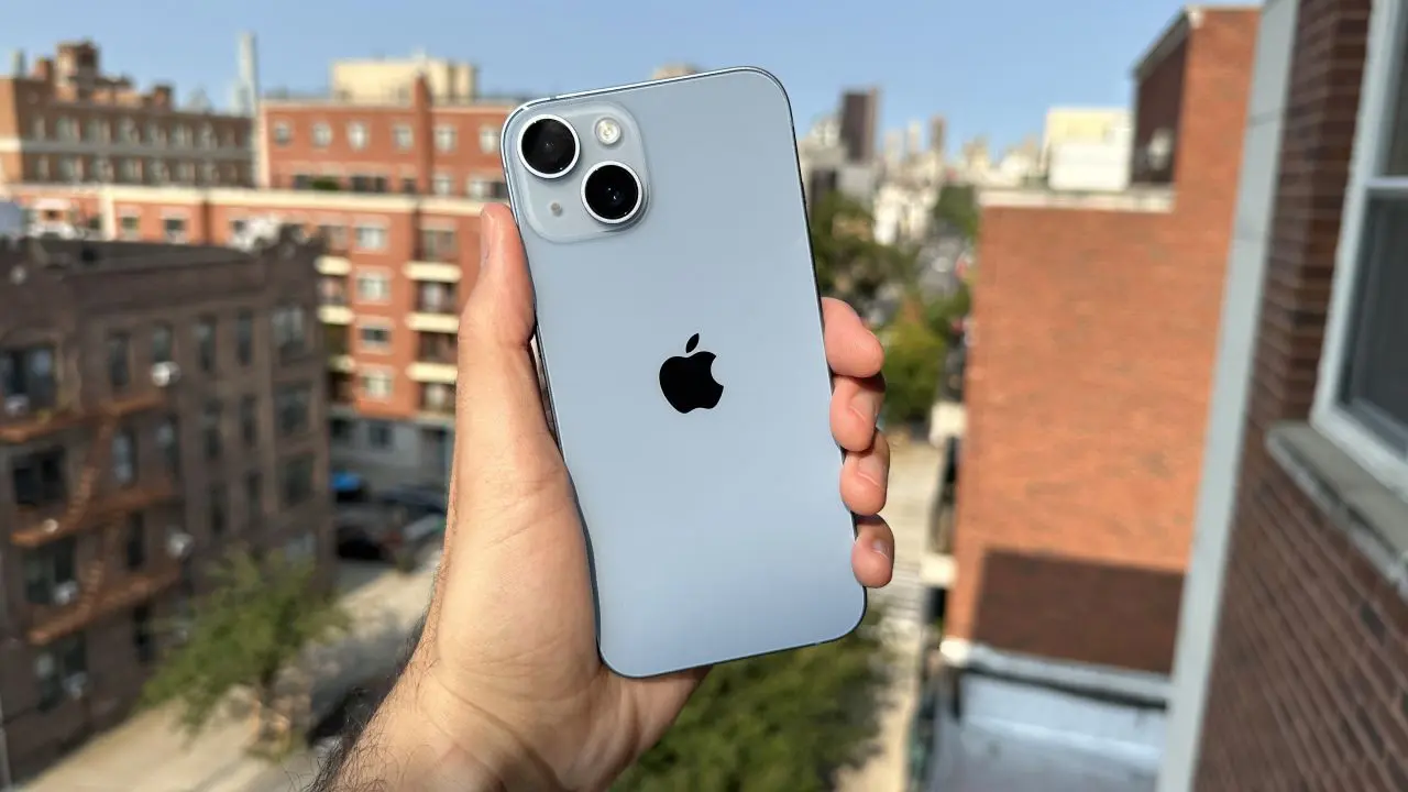 iPhone 14: Sự cân bằng an toàn và hợp lý